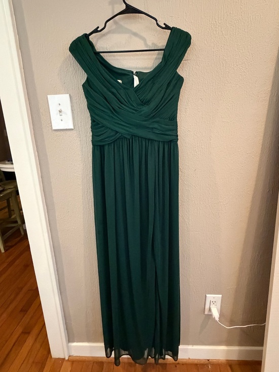 David's Bridal Dresses & Skirts - David's Bridal Emerald Green Chiffon Maxi Dress